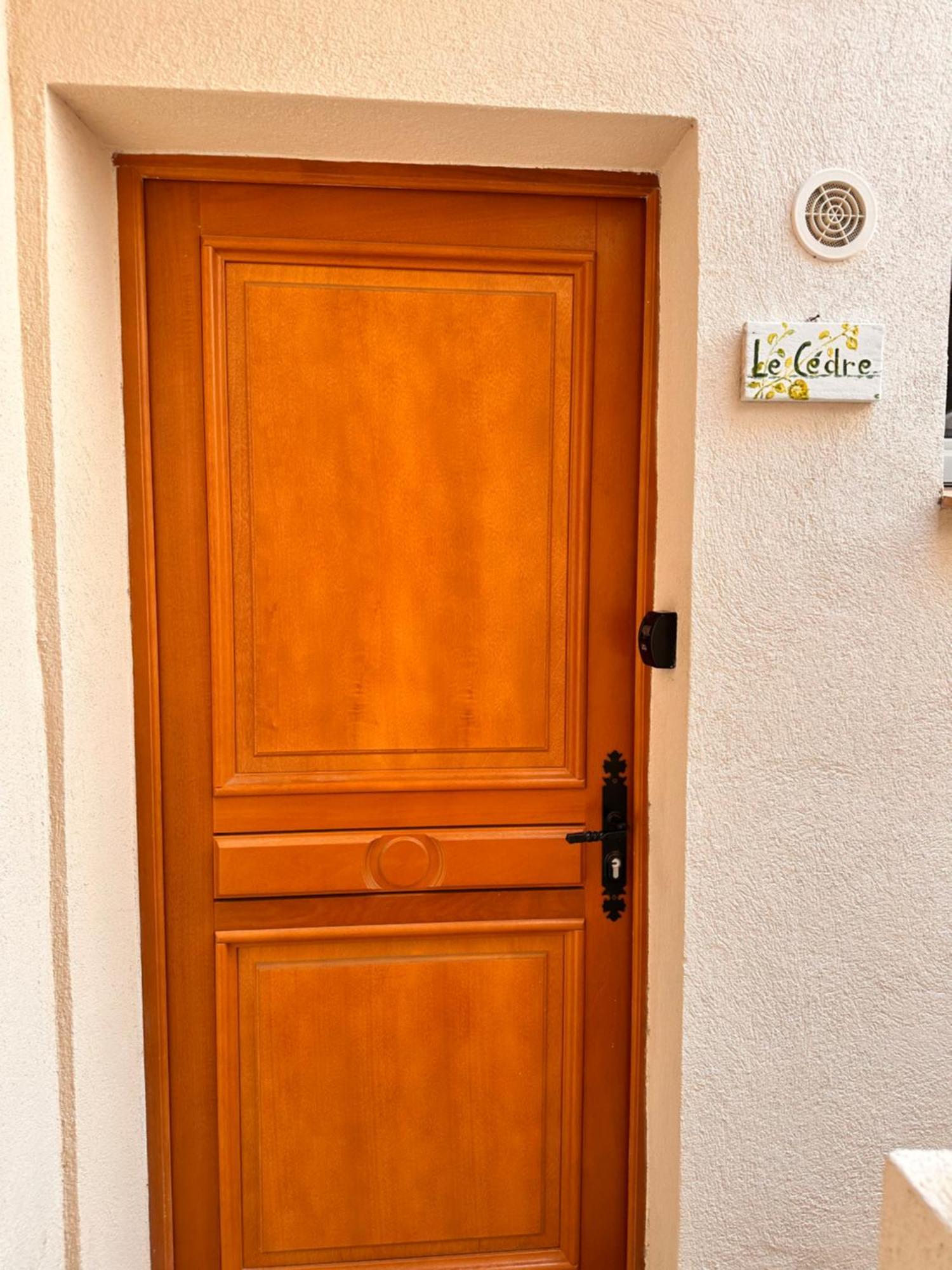 Cozy Studio Le Cedre, Port De Saint Tropez Exterior foto